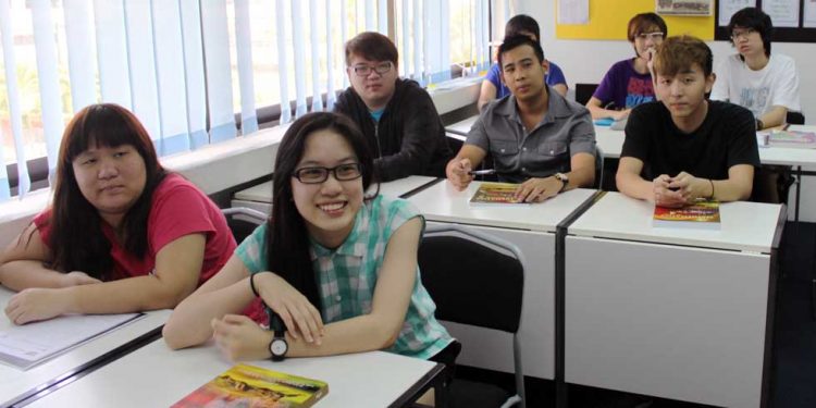 Get the Finest Economics Tuition Classes from Economics Cafe