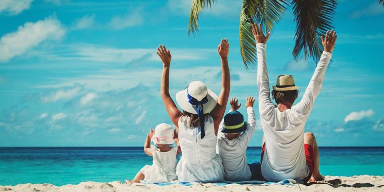 Carrier and Vacation Travel Tips – Ultimate Travel Checklist
