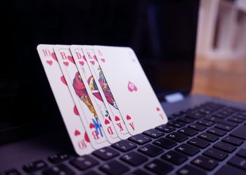 How Can You Say a Gambling Website Is Genuine?