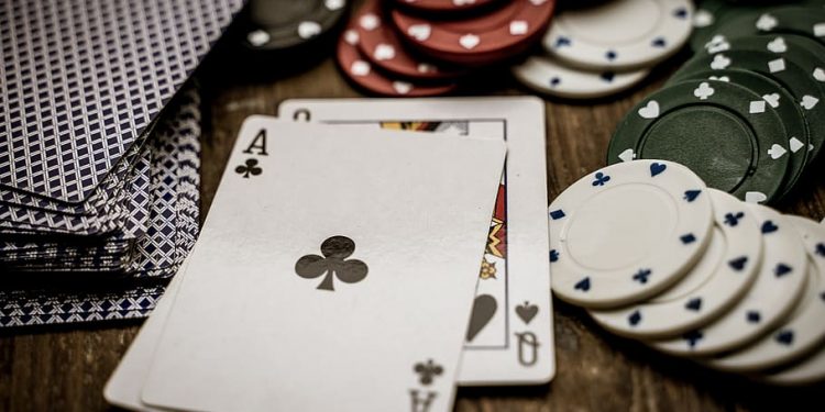 Play Casino Games To Earn Money and For Fun