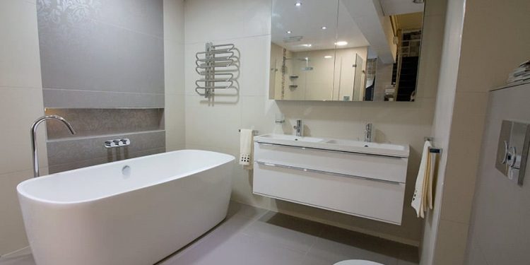 3 Advantages of Visiting a Bathroom Showroom