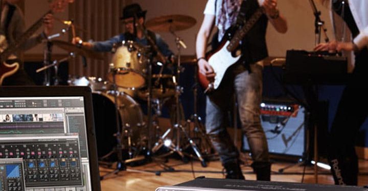 How To Choose The Perfect Recording Studio For Your Band