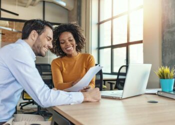 Business Consultant: The Benefits Of Hiring One