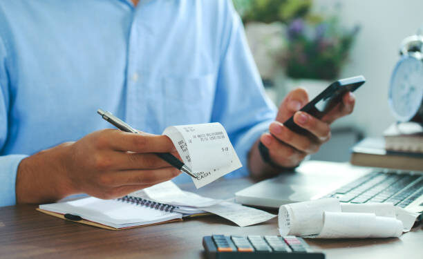 Managing VAT Returns For Small Businesses: 6 Tips & Tricks